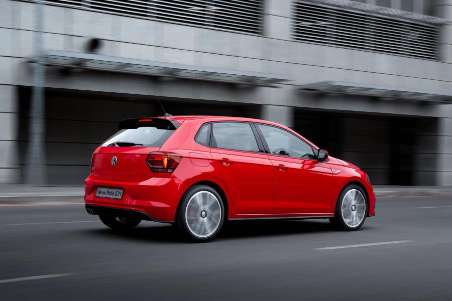  Volkswagen Polo GTI (Typ AW) 2018 года  (ZA) (фото 15 из 36)